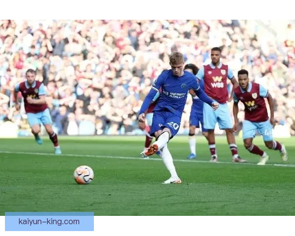 英超联赛达伦·莫克表现稳健，持续为球队贡献关键力量